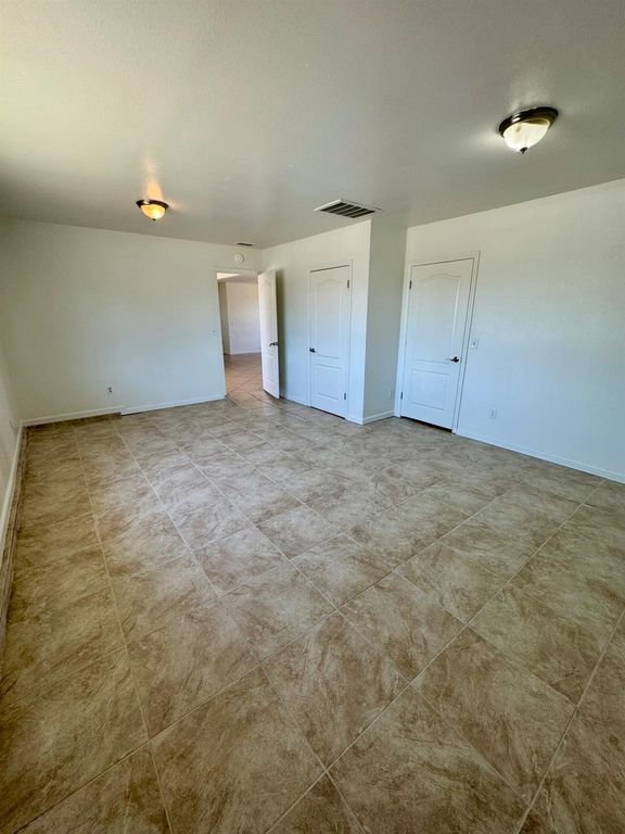 Image 4 of property listing at 26295 Dillon Way, Madera, CA 93638