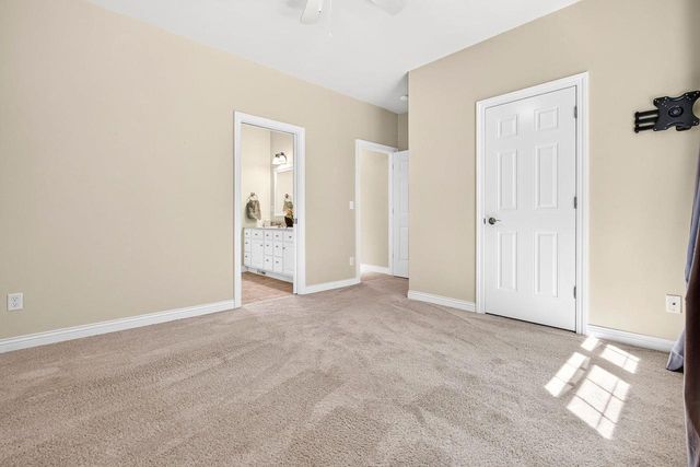 1568 KINGSWOOD DRIVE, Neenah, WI 54956