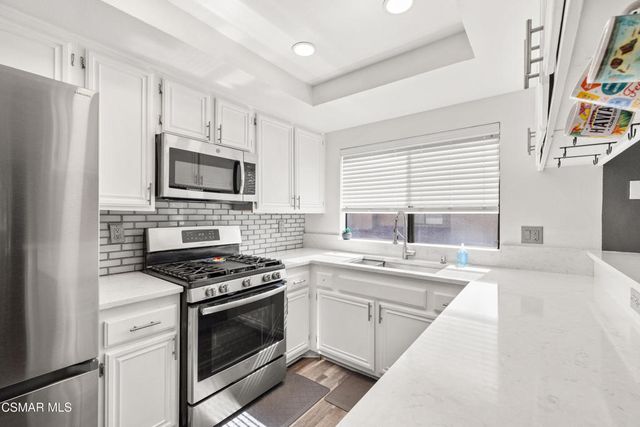 2445 Chandler Avenue 4, Simi Valley, CA 93065