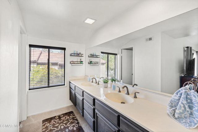 2445 Chandler Avenue 4, Simi Valley, CA 93065