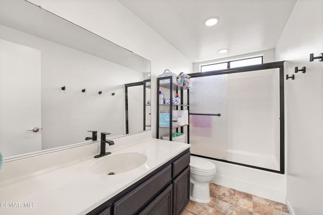 2445 Chandler Avenue 4, Simi Valley, CA 93065