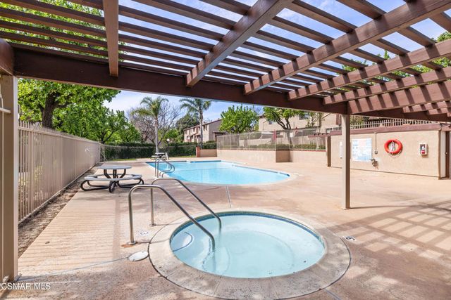 2445 Chandler Avenue 4, Simi Valley, CA 93065