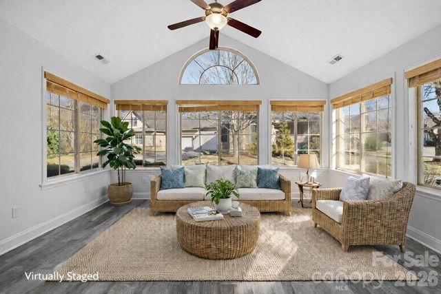 6 Mountain Meadow Circle, Weaverville, NC 28787