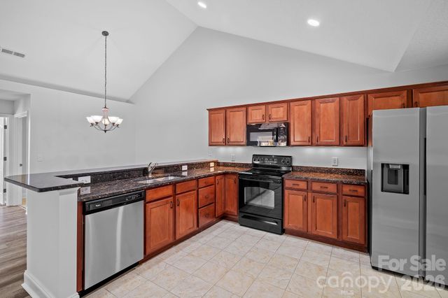 6 Mountain Meadow Circle, Weaverville, NC 28787