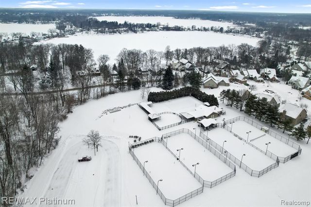 4455 Quebec Lane, Brighton, MI 48116