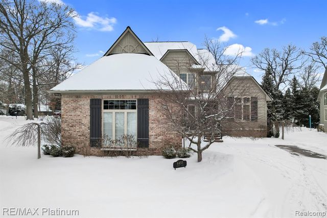 4455 Quebec Lane, Brighton, MI 48116