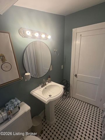 4030 Crawford Ave, Louisville, KY 40218