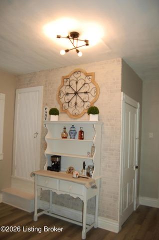 4030 Crawford Ave, Louisville, KY 40218