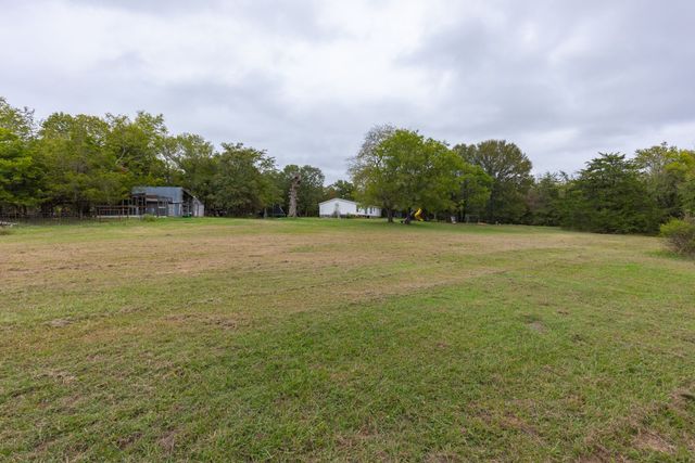 7171 County Road 3223, Lone Oak, TX 75453