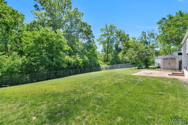 10814 Vargas Drive, St Louis, MO 63123