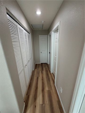 9852 Twilight Walk Avenue, Las Vegas, NV 89149