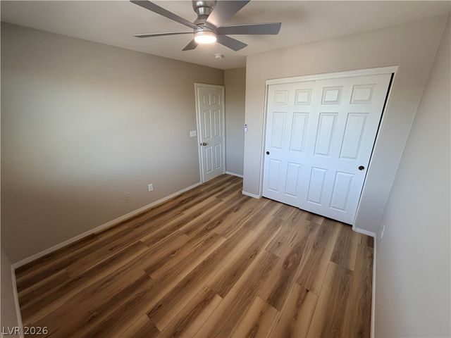 9852 Twilight Walk Avenue, Las Vegas, NV 89149