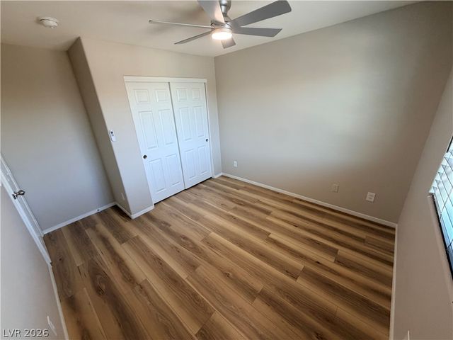 9852 Twilight Walk Avenue, Las Vegas, NV 89149