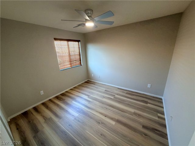 9852 Twilight Walk Avenue, Las Vegas, NV 89149