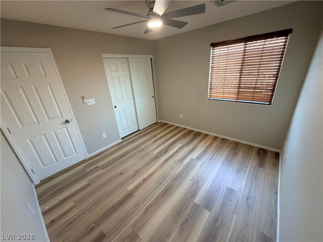 9852 Twilight Walk Avenue, Las Vegas, NV 89149