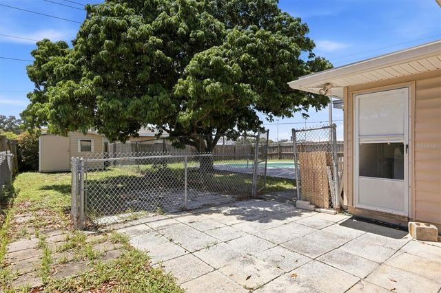 1302 32ND STREET W, Bradenton, FL 34205