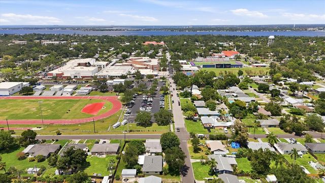 1302 32ND STREET W, Bradenton, FL 34205
