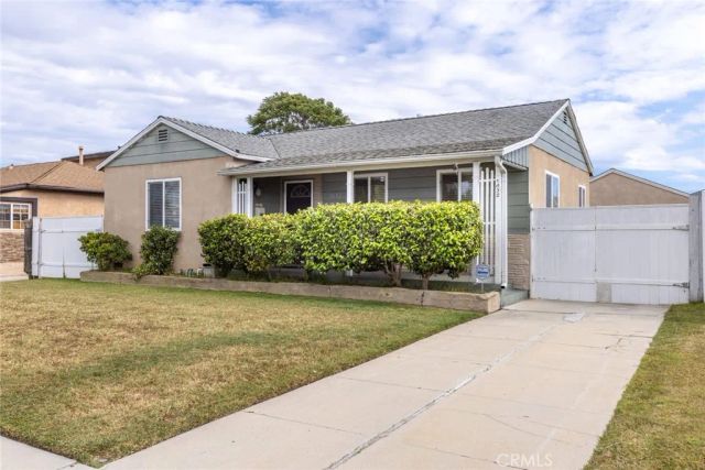 1632 W Gardena Boulevard, Gardena, CA 90247