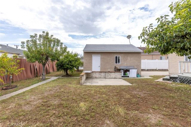 1632 W Gardena Boulevard, Gardena, CA 90247