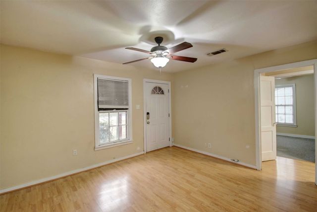 415 Turner Street, Cleburne, TX 76033