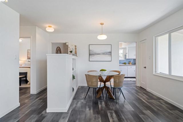 2165 Strang Ave, Castro Valley, CA 94578