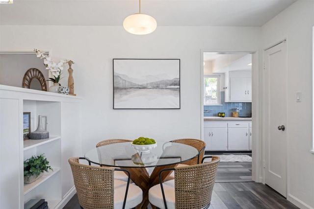 2165 Strang Ave, Castro Valley, CA 94578