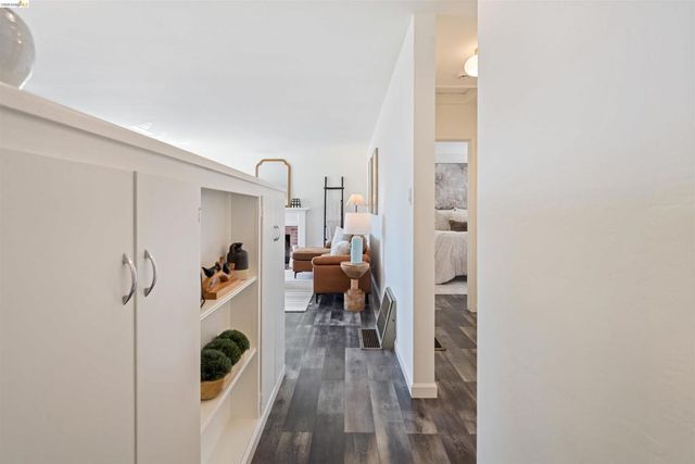 2165 Strang Ave, Castro Valley, CA 94578