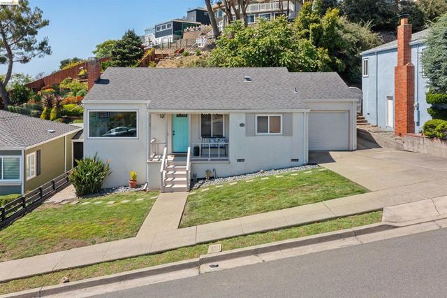 2165 Strang Ave, Castro Valley, CA 94578