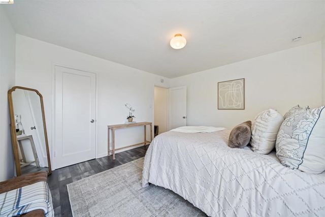 2165 Strang Ave, Castro Valley, CA 94578