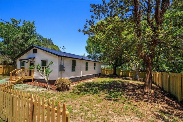 816 WOODLAND AVENUE, Leesburg, FL 34748