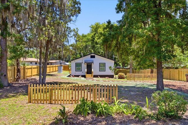 816 WOODLAND AVENUE, Leesburg, FL 34748