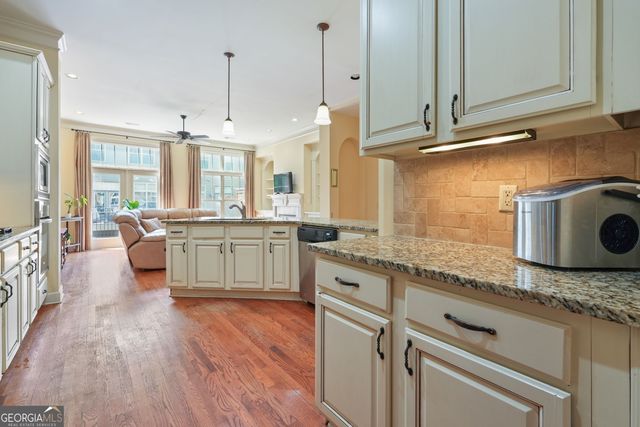 900 Telfair Close, Sandy Springs, GA 30350