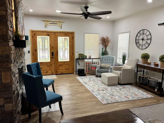 25 Laura's Loop, Heber Springs, AR 72543