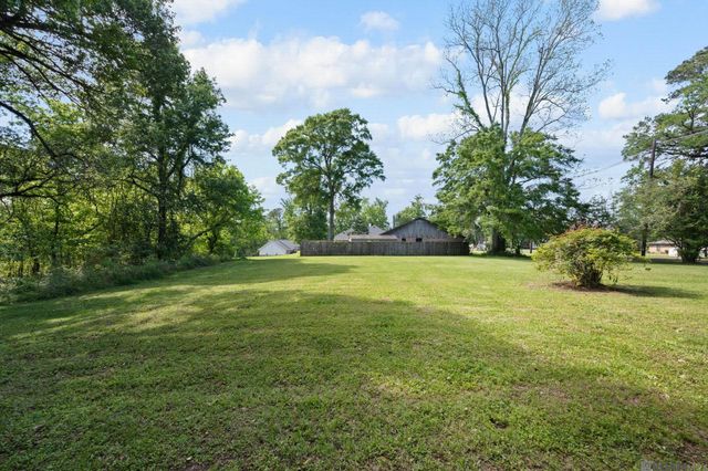 7122 Highland, Baton Rouge, LA 70808