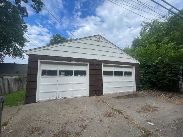 842 24th Avenue SE, Minneapolis, MN 55414