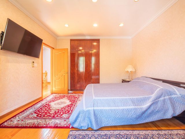 8244 167th Street, Jamaica, NY 11432