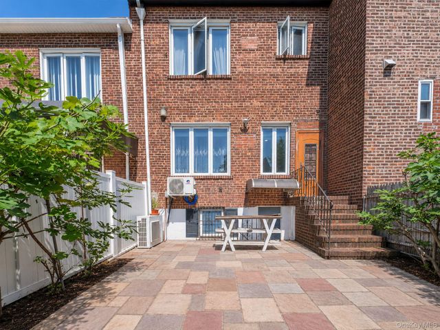 8244 167th Street, Jamaica, NY 11432