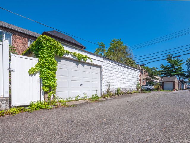 8244 167th Street, Jamaica, NY 11432