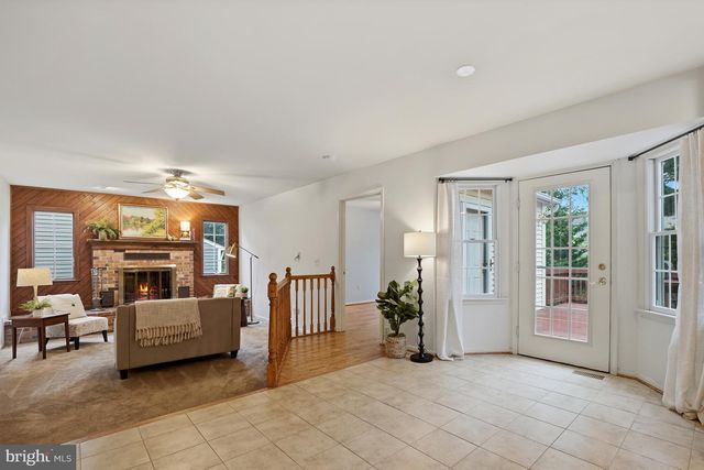 10159 WOODBURY DR, Manassas, VA 20109