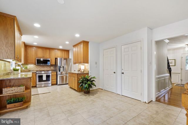 10159 WOODBURY DR, Manassas, VA 20109