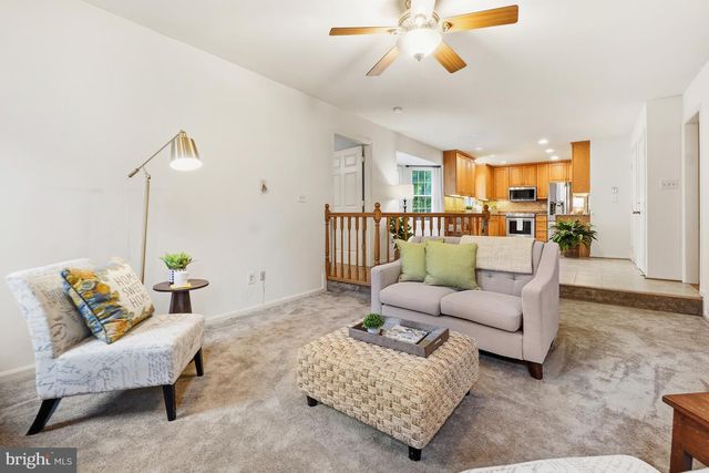 10159 WOODBURY DR, Manassas, VA 20109