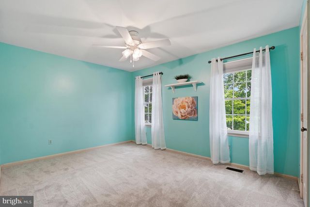 10159 WOODBURY DR, Manassas, VA 20109