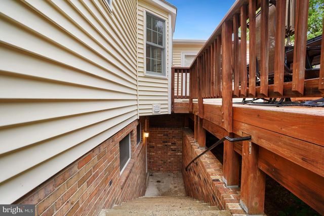 10159 WOODBURY DR, Manassas, VA 20109
