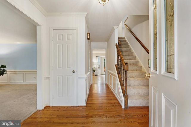 10159 WOODBURY DR, Manassas, VA 20109