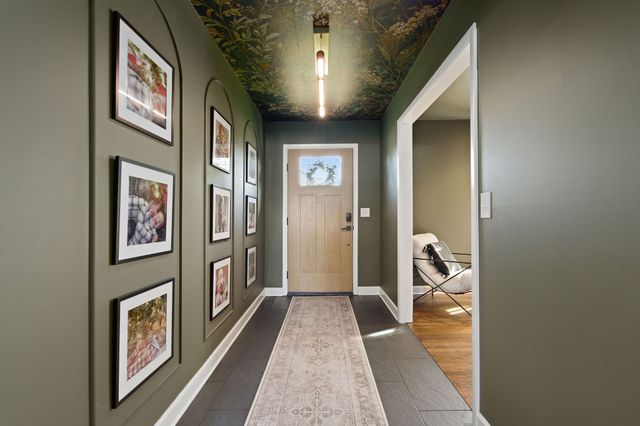 6305 Saint Henry Dr, Nashville, TN 37205