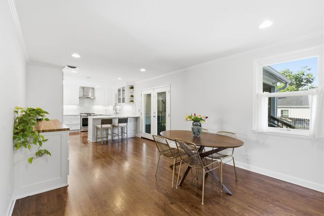 6305 Saint Henry Dr, Nashville, TN 37205