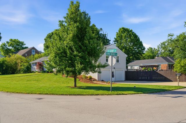 6305 Saint Henry Dr, Nashville, TN 37205