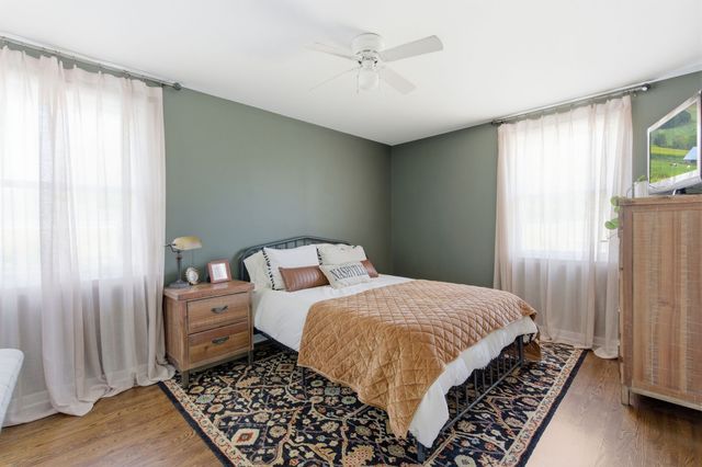 6305 Saint Henry Dr, Nashville, TN 37205