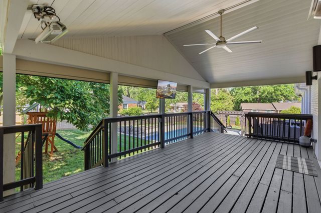 6305 Saint Henry Dr, Nashville, TN 37205