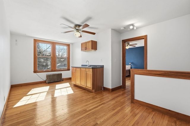 4 School St, Northampton, MA 01060